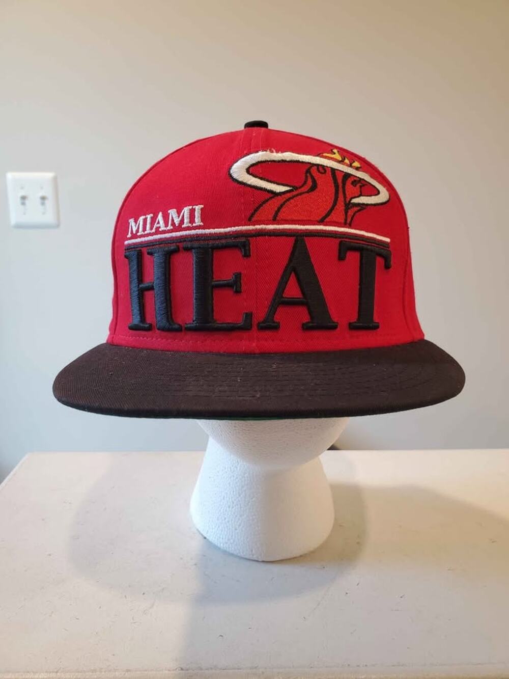 Vintage Miami Heat hat